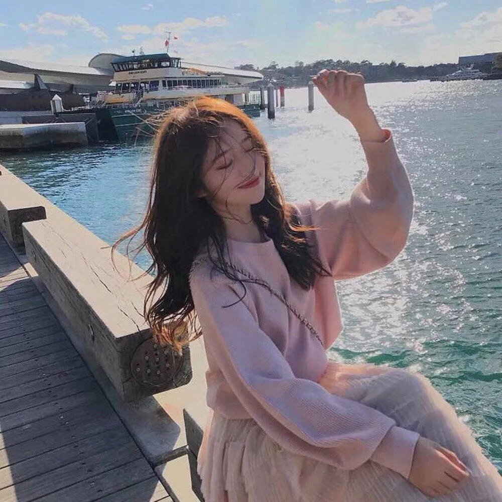 瓦莱莉和她的奇迹一周